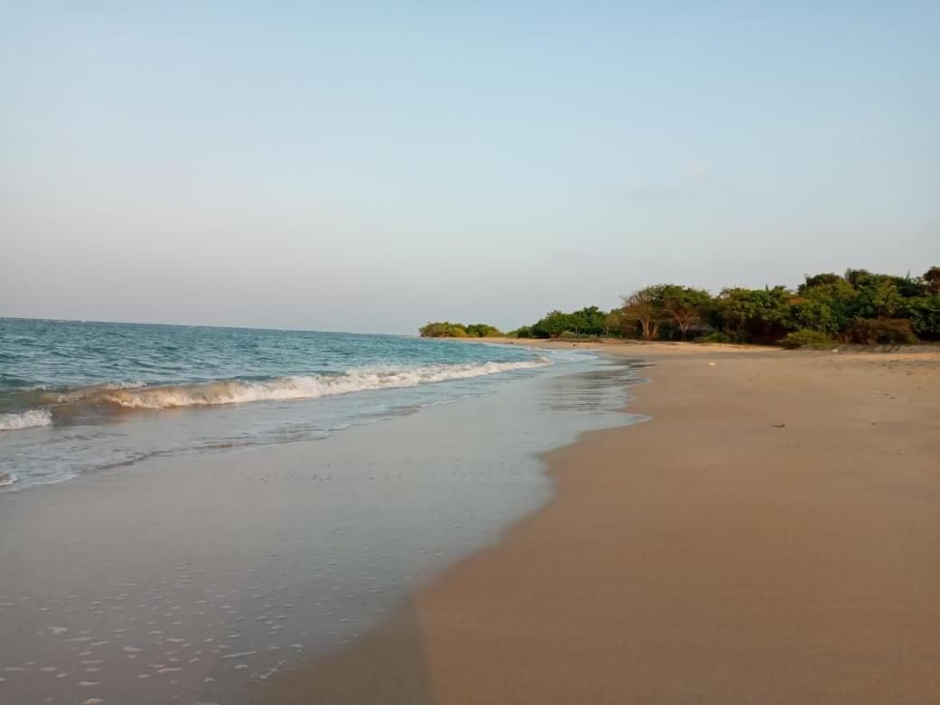 Giman Free Beach Resort Passikudah Dış mekan fotoğraf