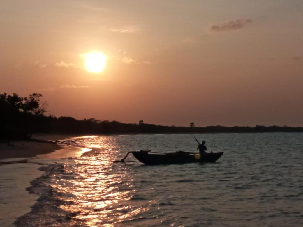 Giman Free Beach Resort Passikudah Dış mekan fotoğraf