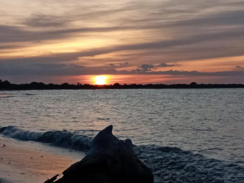 Giman Free Beach Resort Passikudah Dış mekan fotoğraf