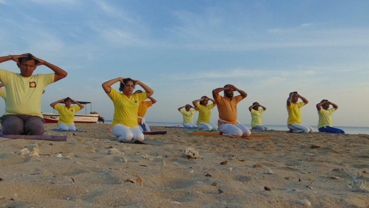 Giman Free Beach Resort Passikudah Dış mekan fotoğraf