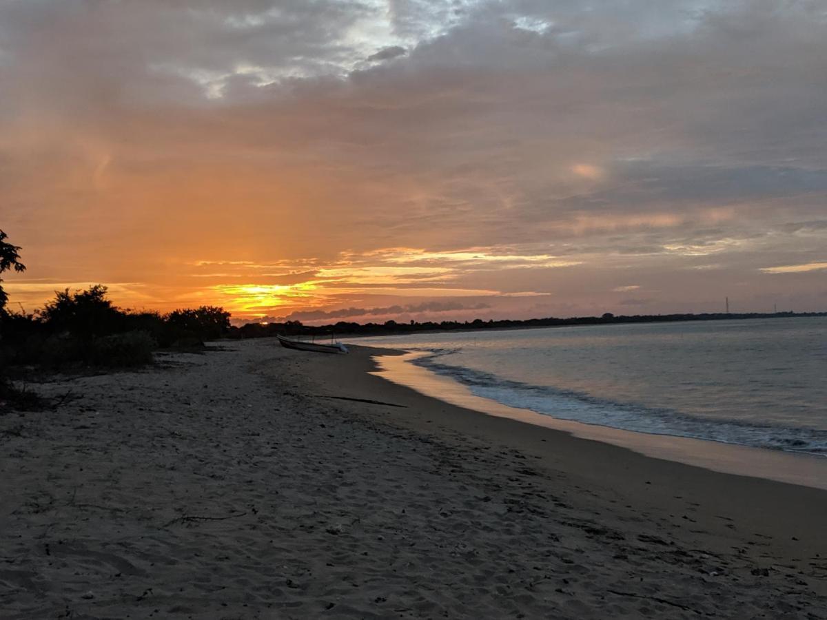 Giman Free Beach Resort Passikudah Dış mekan fotoğraf